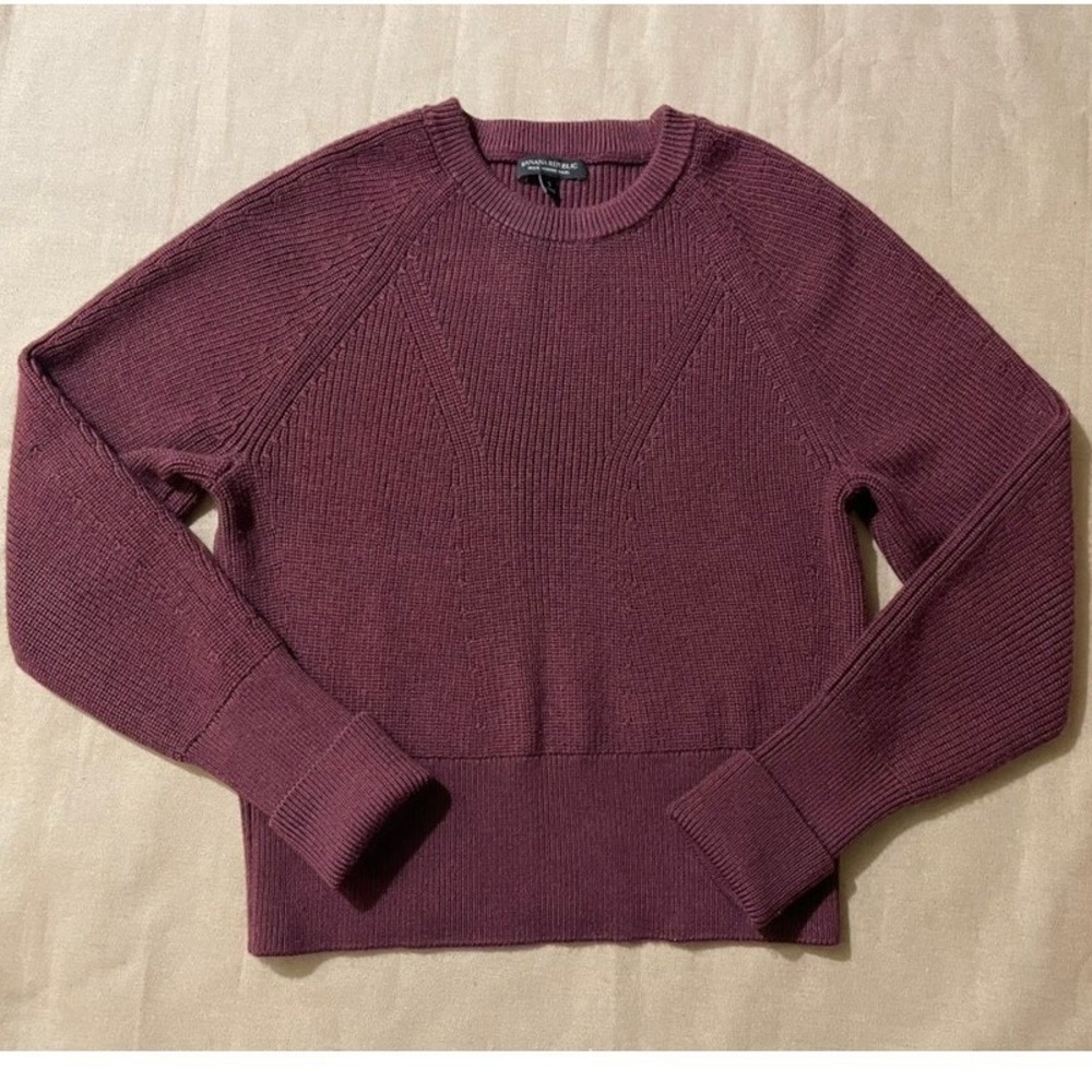 Banana Republic 100% Merino Wool Sweater Women's Sz M Plum Purple Ribbed